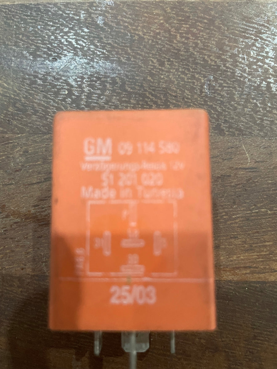 Genuine Used Astra G Headlight Washer Relay 09114580 Evotec Tuning UK