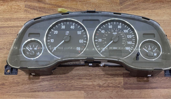 Used Astra G 160mph Black Clocks - 24459711